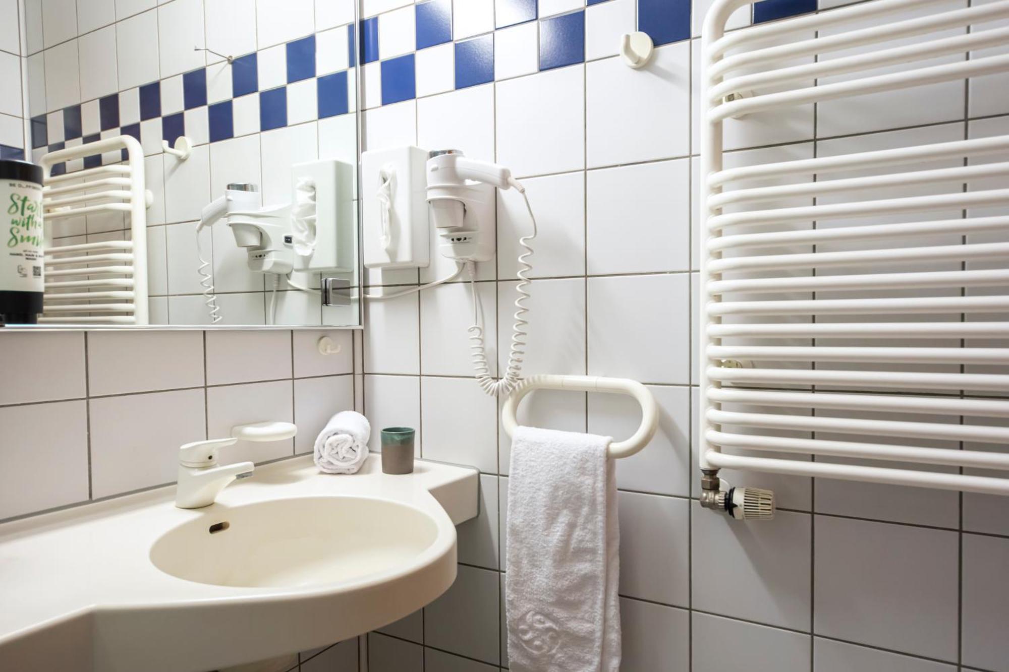 Roomingtons Karoli Waldkirchen Luaran gambar